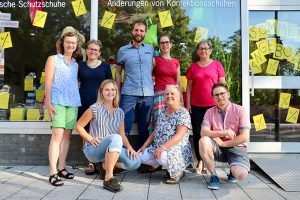 Das Team der OrthopädieSchuhtechnik Ditzingen - gaaanz entspannt :)